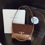 Mastyle® Pu Leather Square Shape Solid Pattern Handbag - Image 2