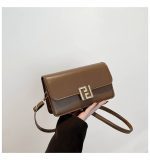 sleek designer-inspired shoulder bags - Image 4